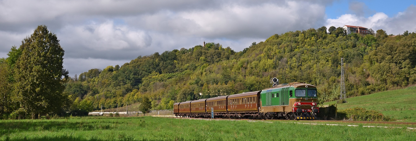 treno storico nel Monferrato